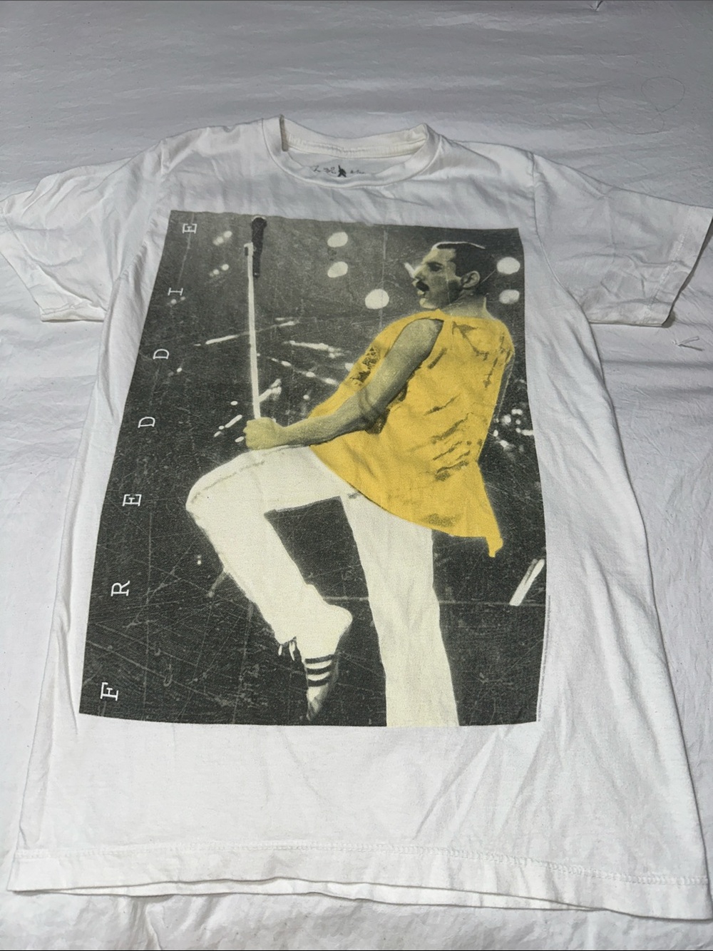 Topman White Graphic Tee with Yellow Accent